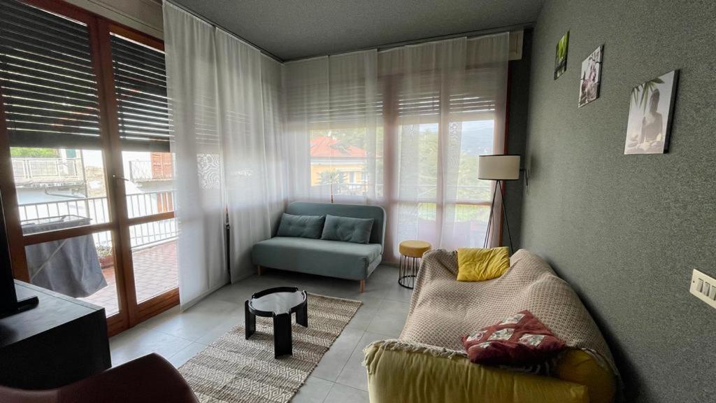 Lake View Apartment Lovely Atmosphere Dagnente المظهر الخارجي الصورة
