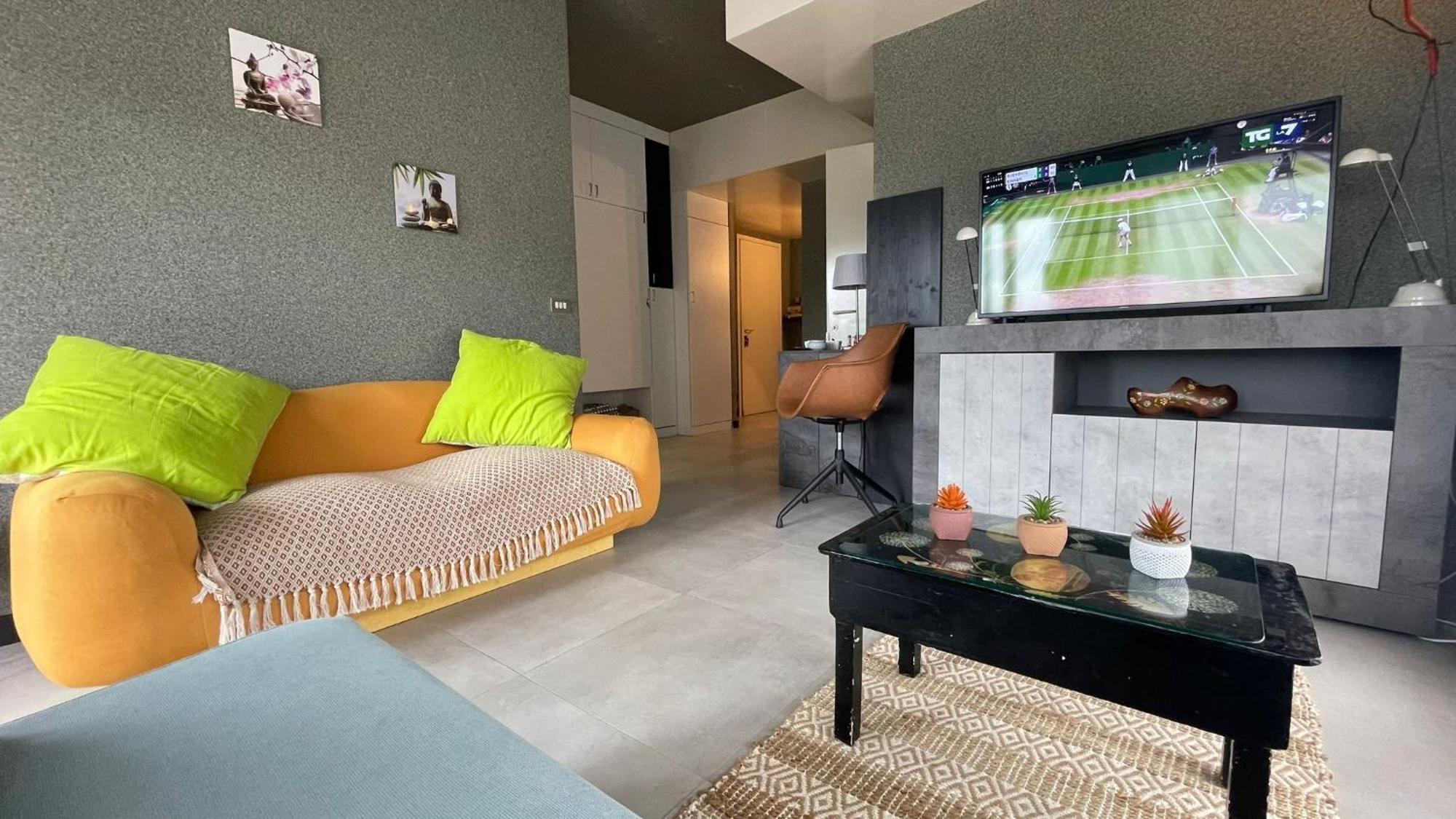 Lake View Apartment Lovely Atmosphere Dagnente المظهر الخارجي الصورة